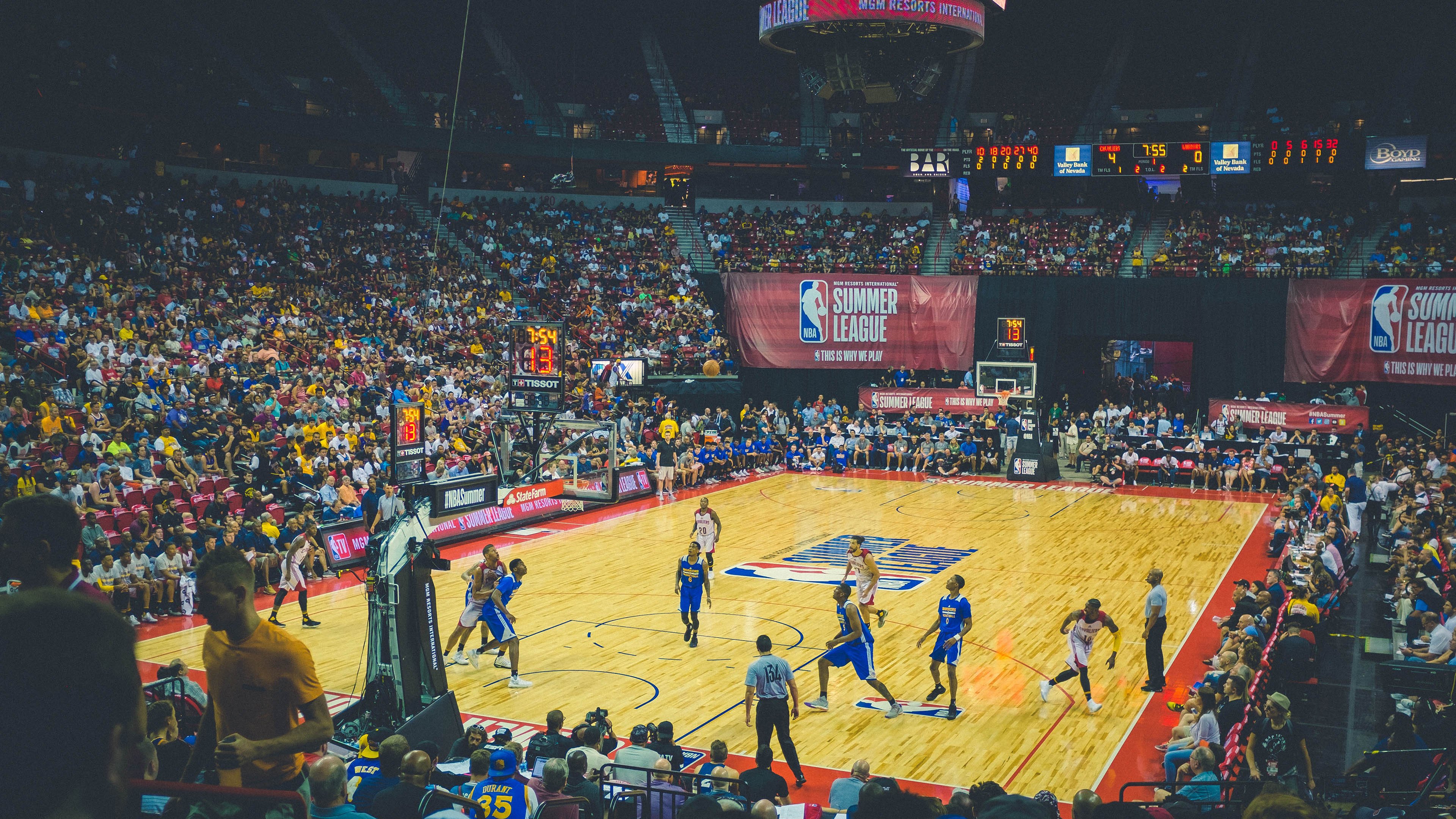 全国街舞总决赛齐聚群雄 冠军团队来自西部城市